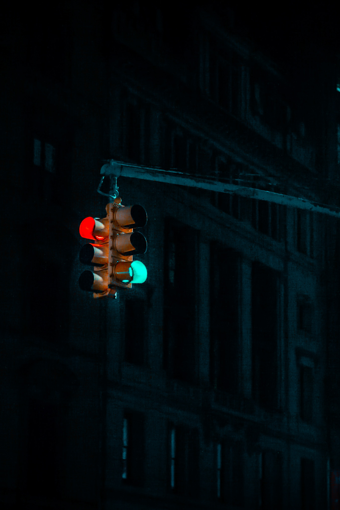 Traffic light detail, visible 'stop' and 'go' signals